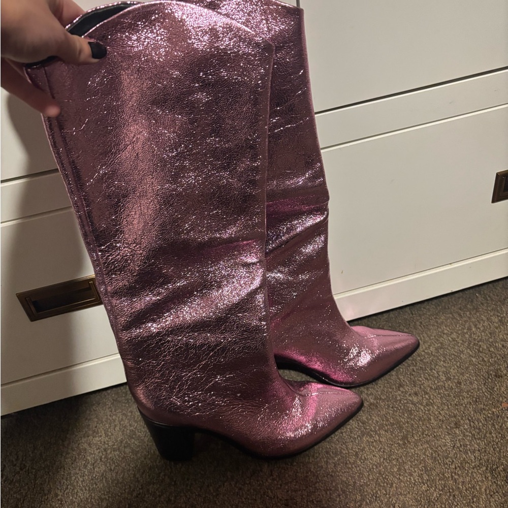 Rare Analeah Pink Metallic Boots